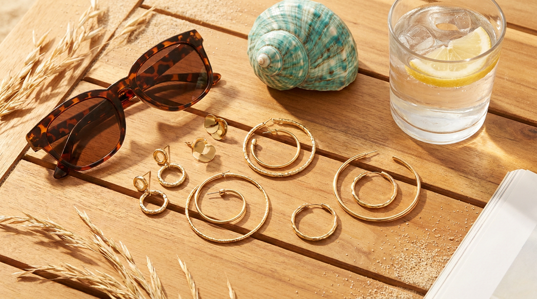 Welke oorbellen voor de zomer verkleuren niet? Alles over stainless steel oorbellen