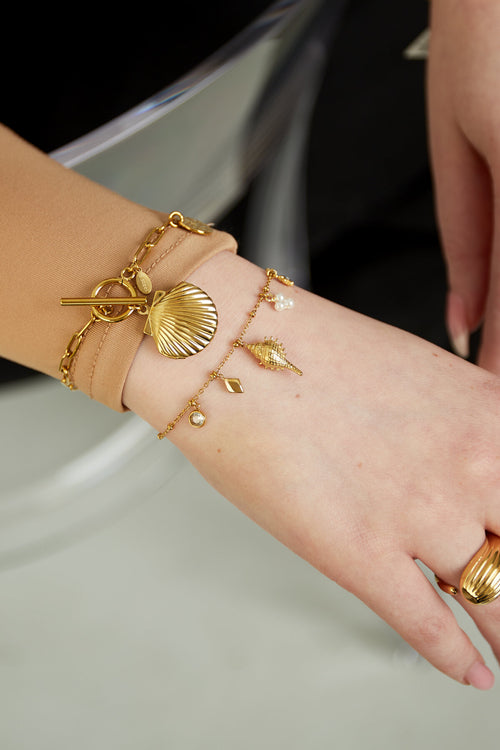 armband met schelp bedel