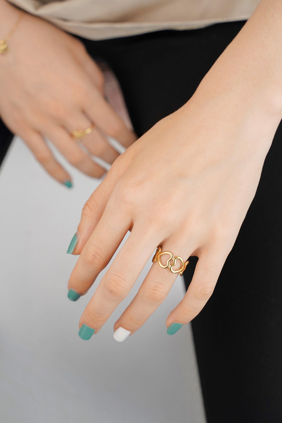 ring heart connected