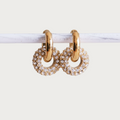 Gouden Shine Loop oorbellen van roestvrij staal met glinsterende strass steentjes, elegante dames sieraden.