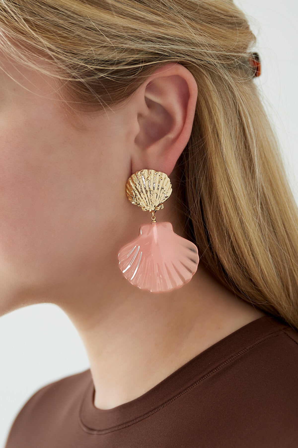 roze schelp oorbellen - roze &