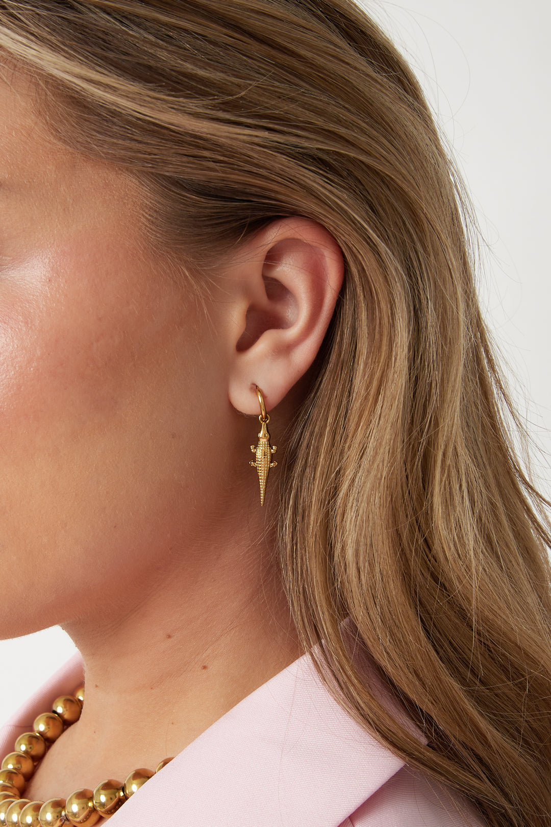 Elegant Animal-Inspired Drop Earrings for Everyday Glam
