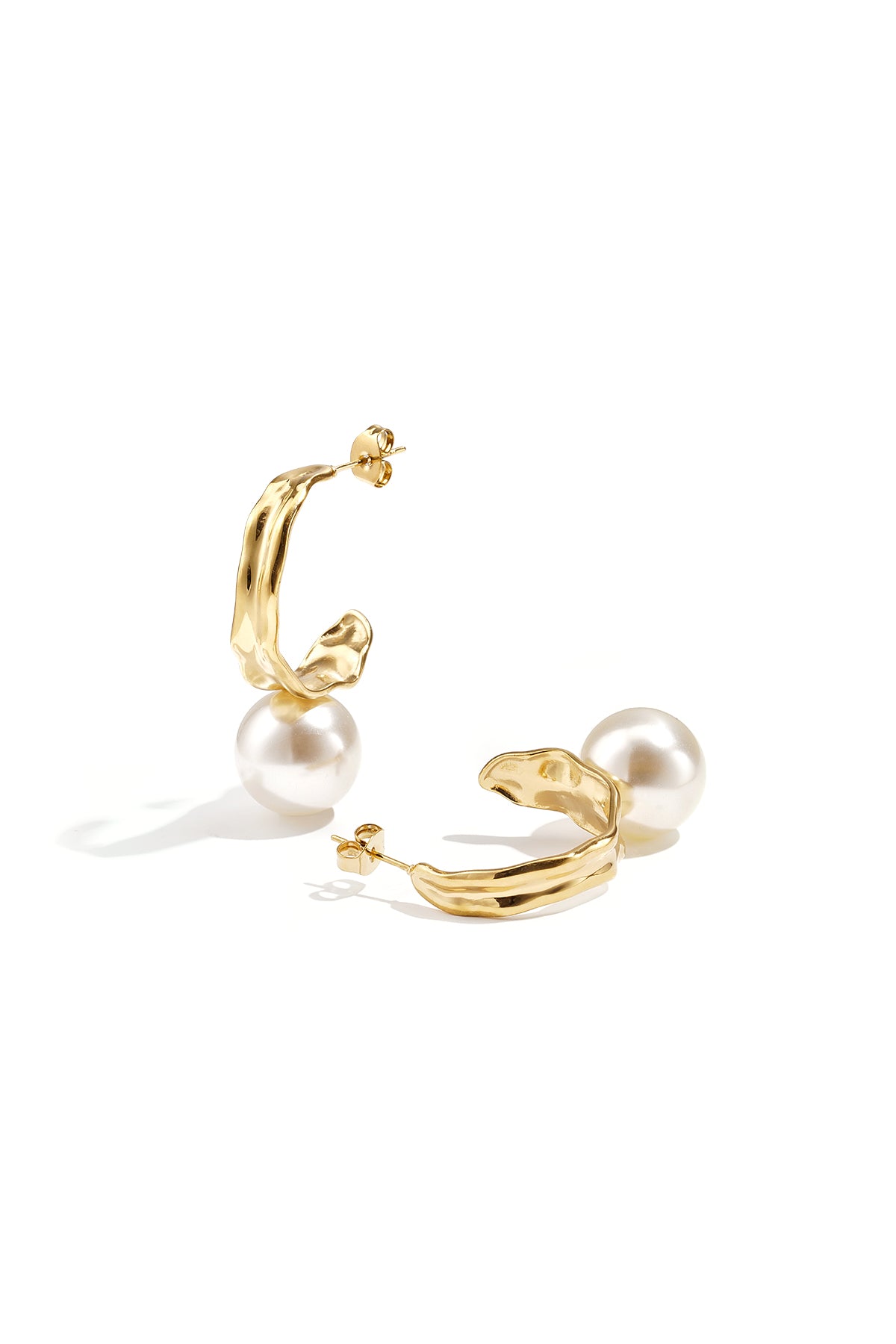 Stylish Gold Drop Earrings for All Occasions