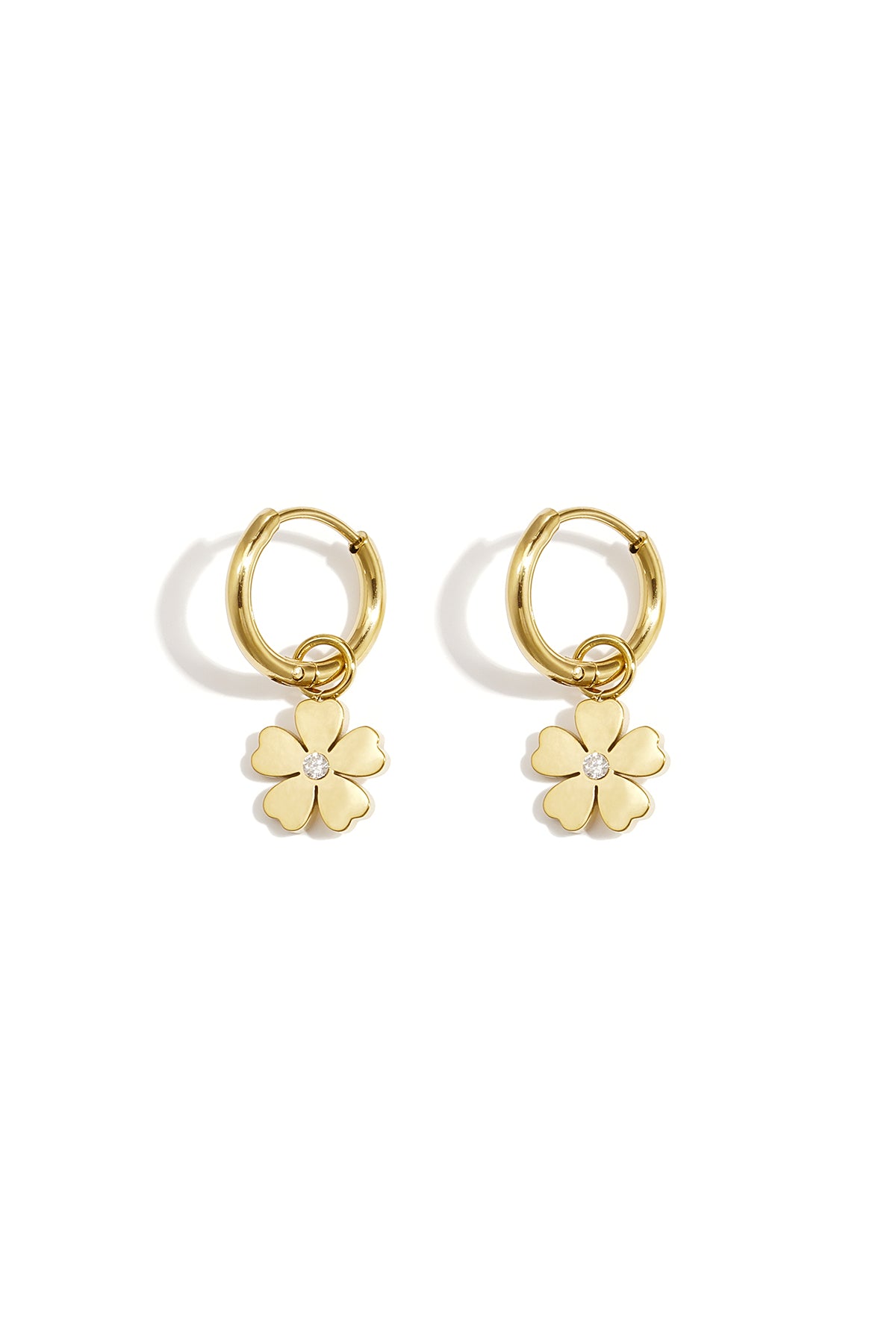 Roestvrijstalen hangende oorbellen met bloemmotief, eenvoudige dagelijkse sieraden uit de Simple-serie voor dames.