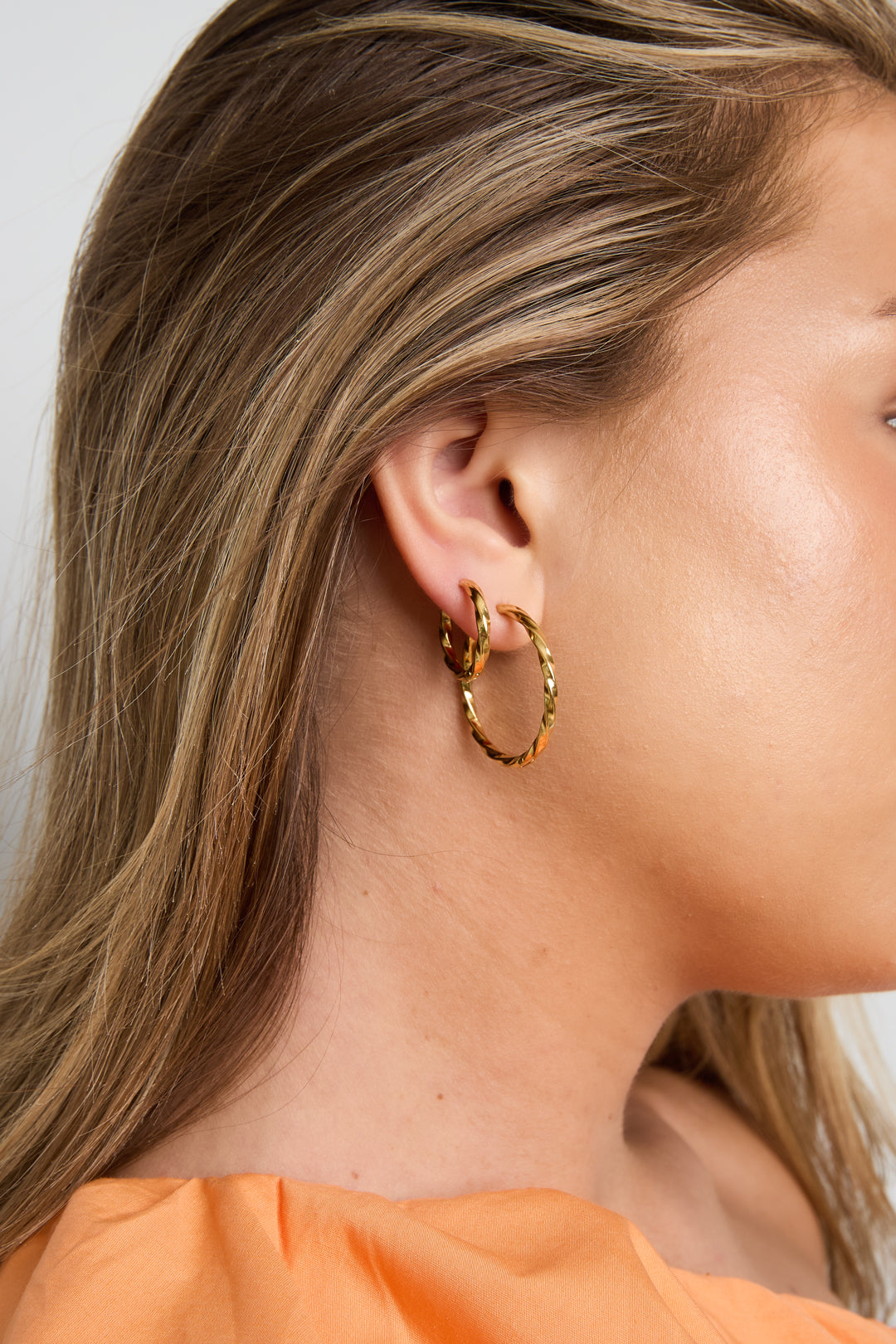 Elegant Stainless Steel Hoop Earrings for Everyday Wear
