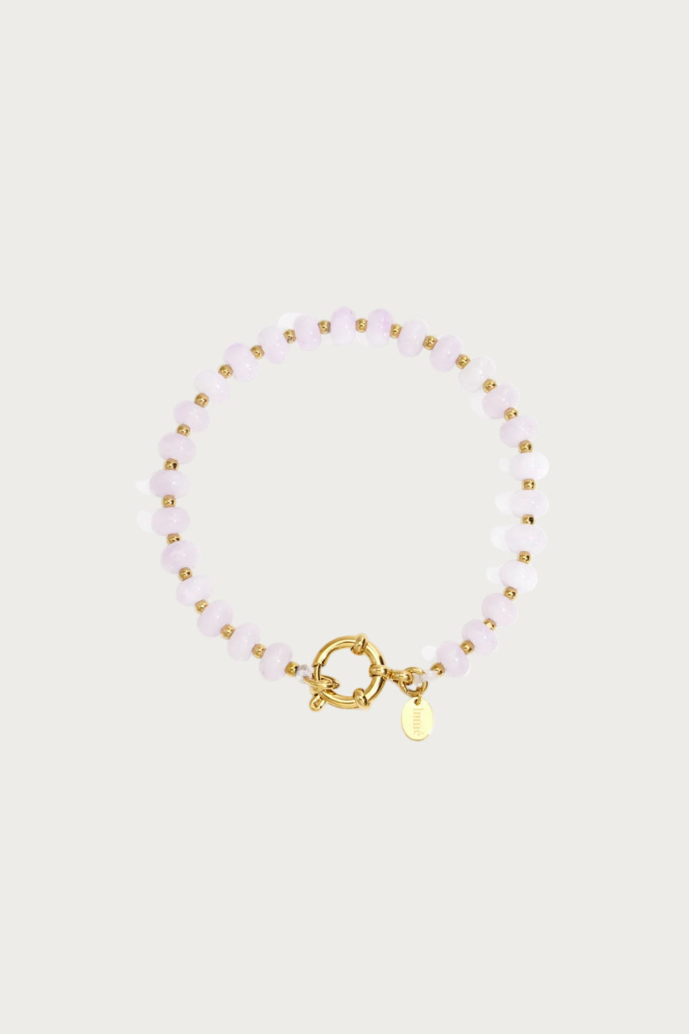 Lichtroze armband van natuursteen kralen met gouden sluiting en detail voor dames, elegante sieraden