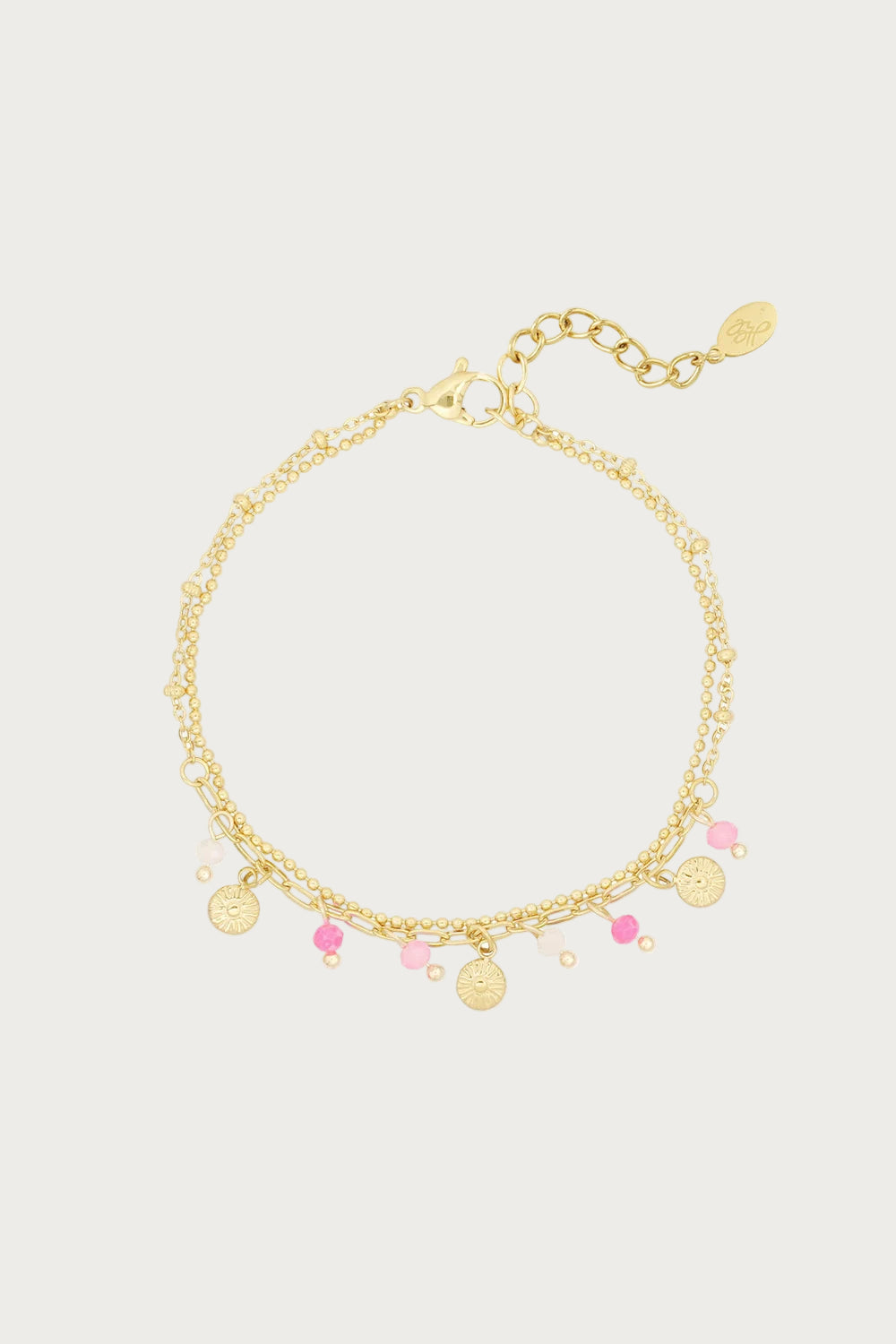 Goudkleurige Ilana stalen armband met roze glaskralen en muntjes bedels, verstelbaar in lengte