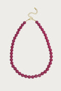 Fuchsia Mira ketting met kralen, gemaakt van stainless steel, voor een stijlvolle en duurzame look.