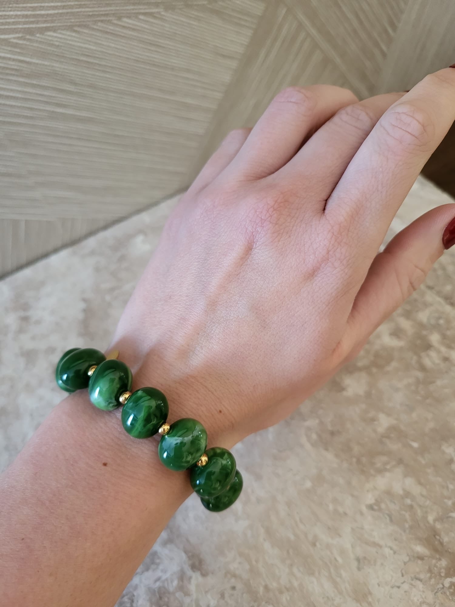 Rosalie groene armband om pols met roestvrijstalen accenten, luxe dames sieraden