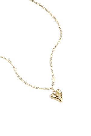 Ketting met hangend hart met parels