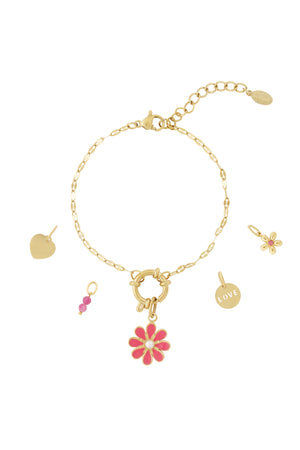 DIY-armband van rode bloemen