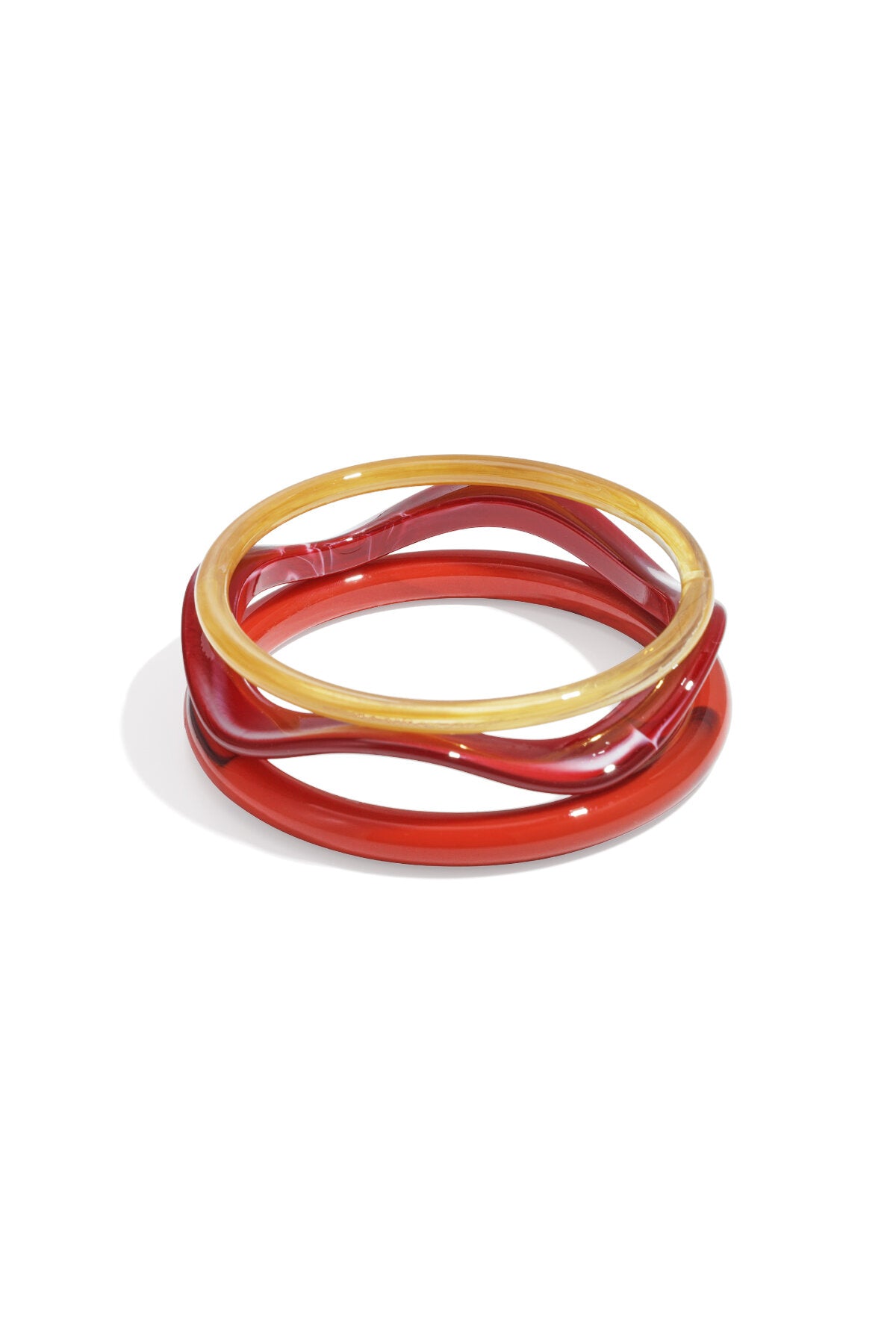 Chic Acrylic Bangles for All Occasions
