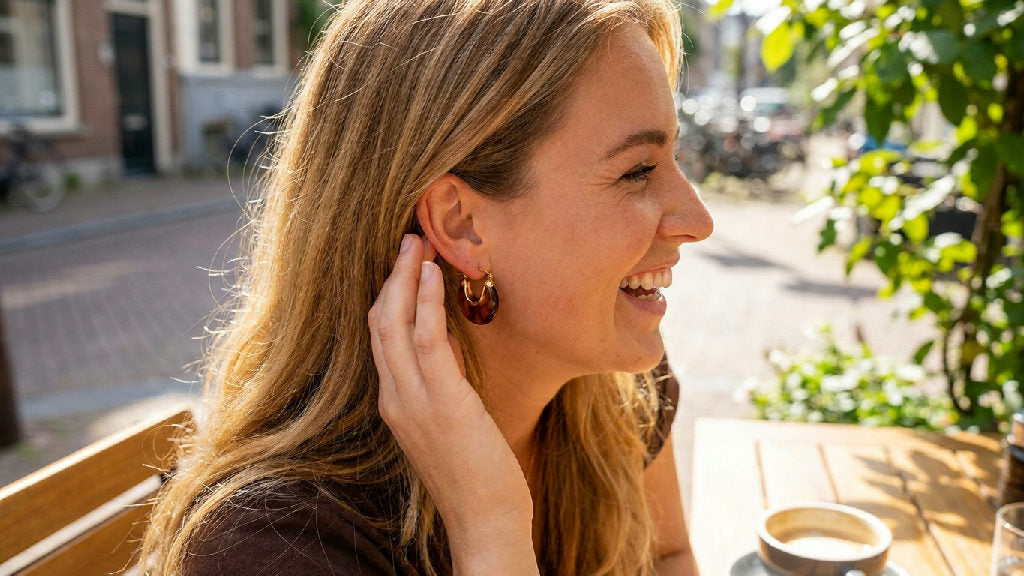 Elegante bruine oorbellen van roestvrij staal, perfect voor dagelijks gebruik of een avondje uit