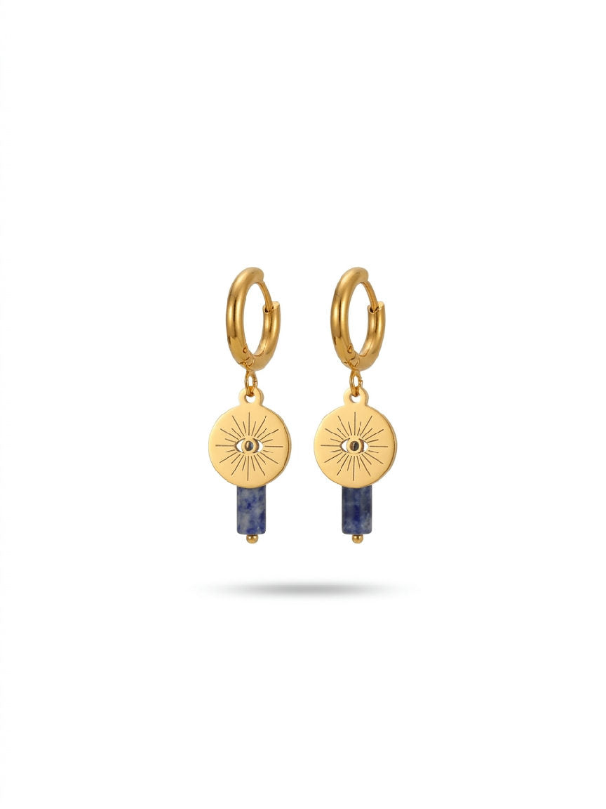 Gouden Luna oorbellen van stainless steel met evil eye hanger en blauwe steen, stijlvolle dames jewellery